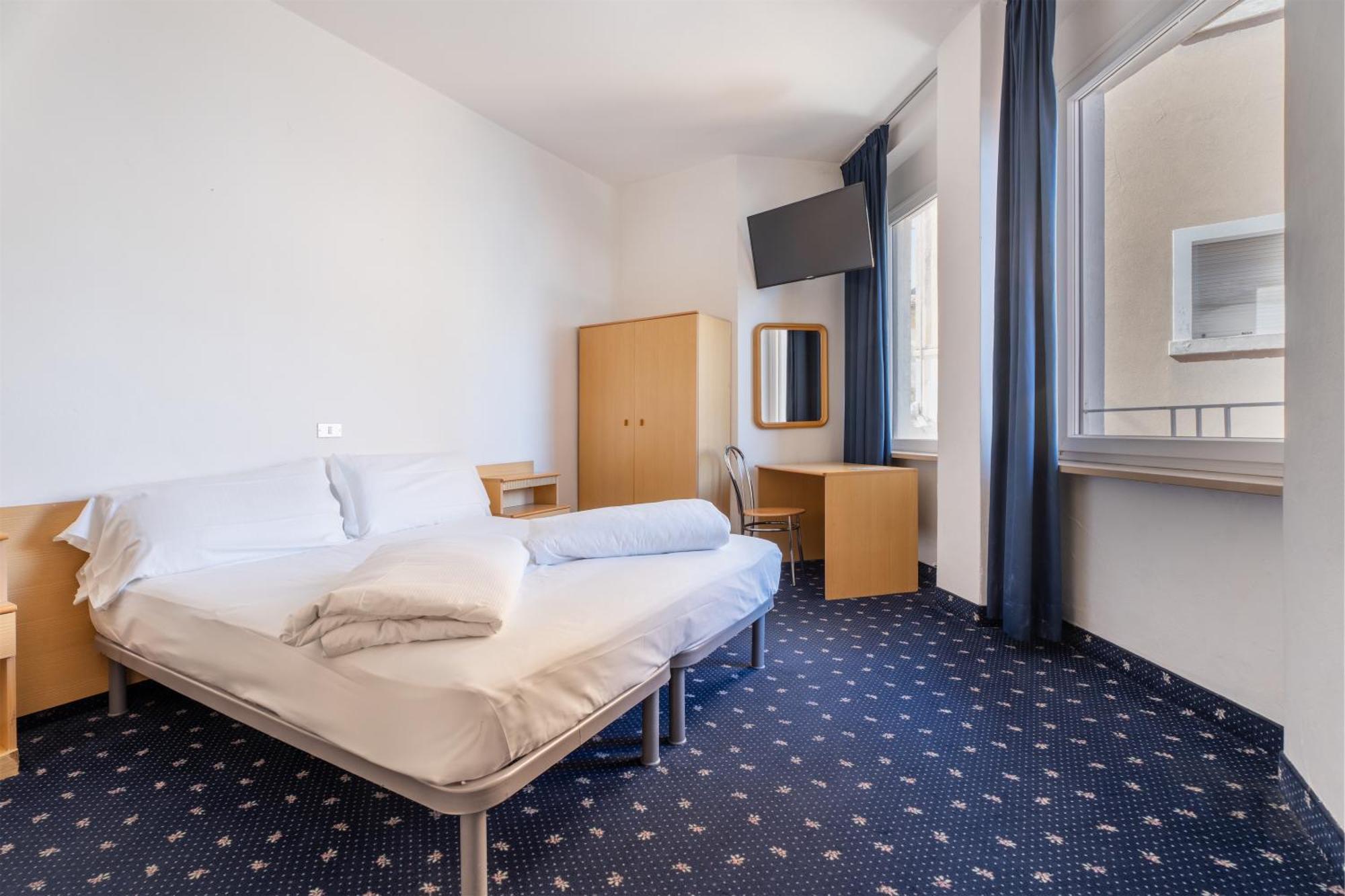 Lake Hotel Ifigenia Torbole Sul Garda Exterior photo