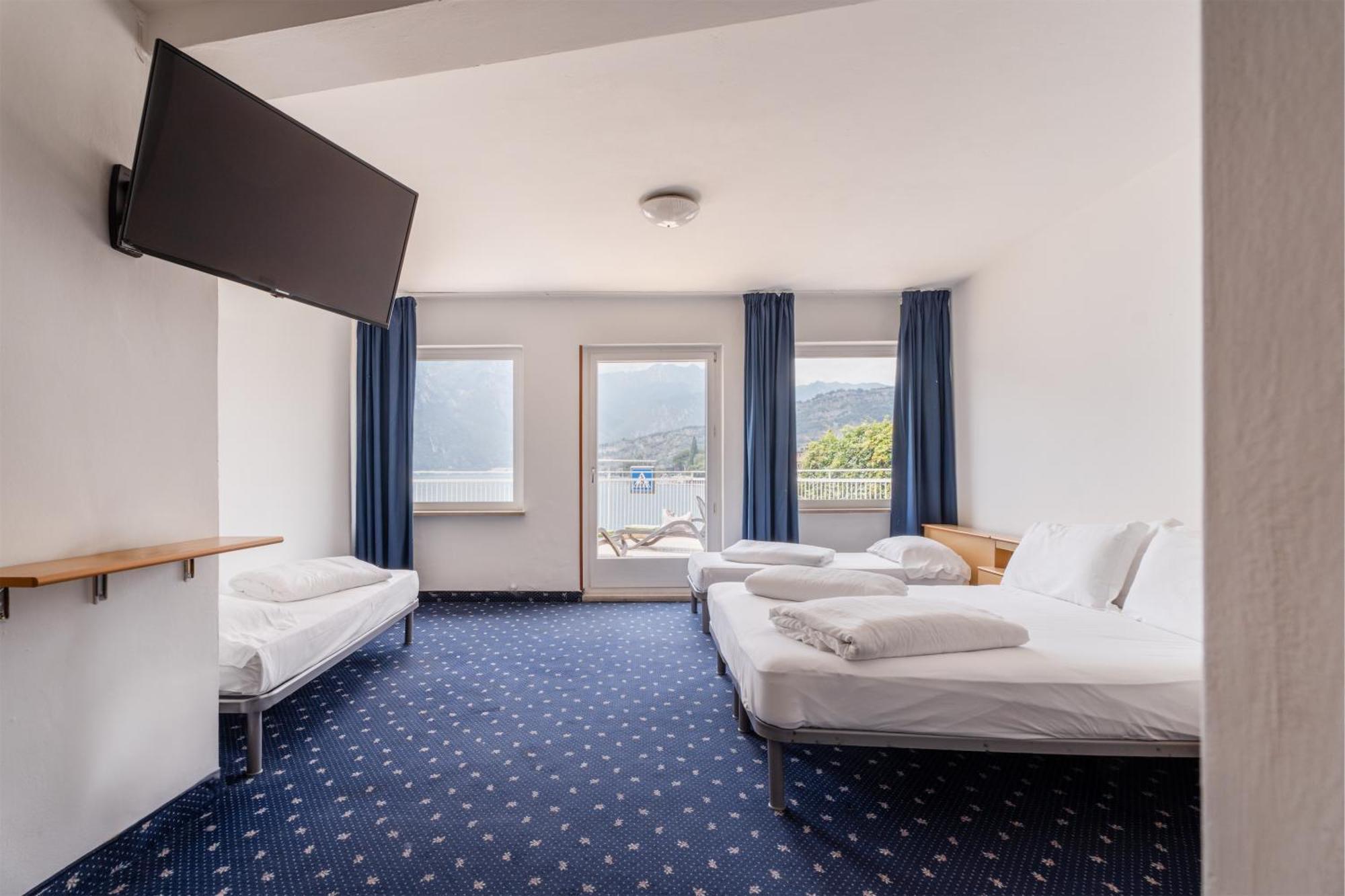 Lake Hotel Ifigenia Torbole Sul Garda Exterior photo